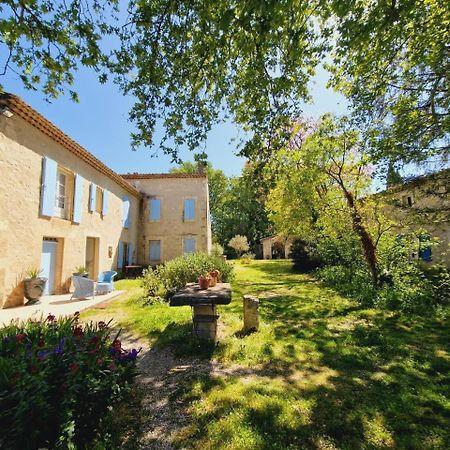 Ancien Mas Du Moulin Bed & Breakfast Eygalieres  Exterior photo